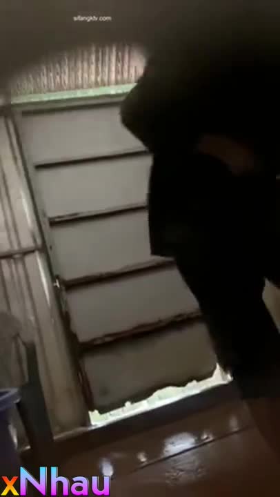 Rình mấy e teen tắm ở khu du lịch sinh thái miền tây full - 1 (Hack cam, quay lén)